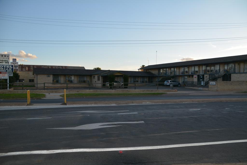 Adrian Motel Forbes Bagian luar foto
