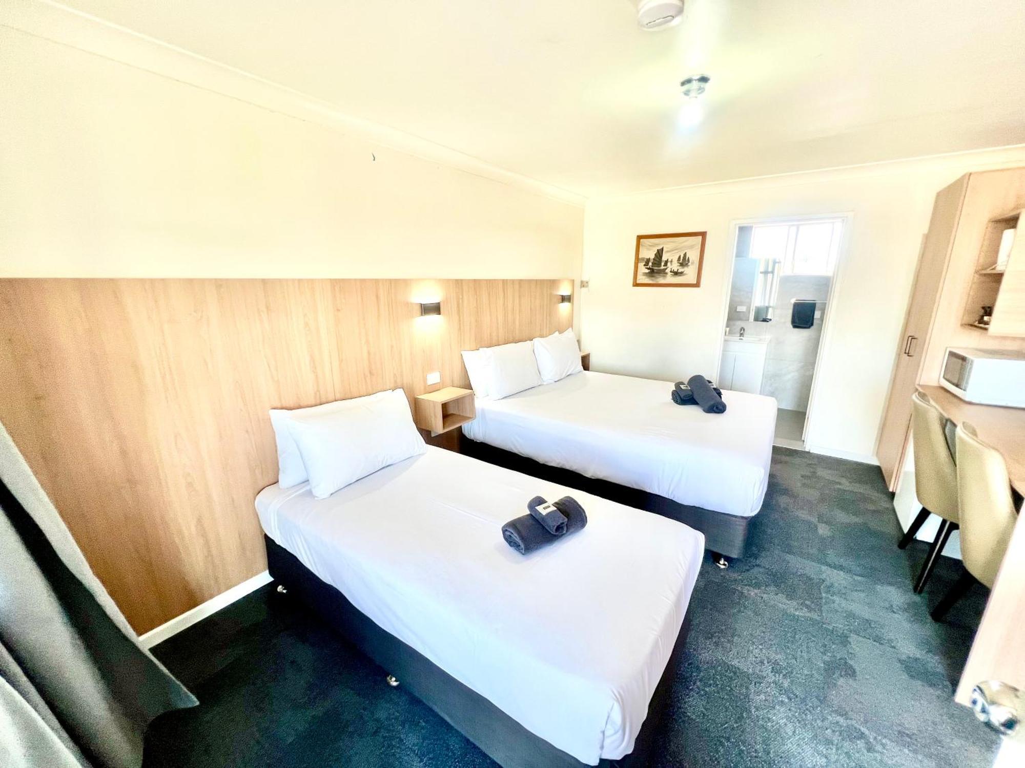 Adrian Motel Forbes Bagian luar foto